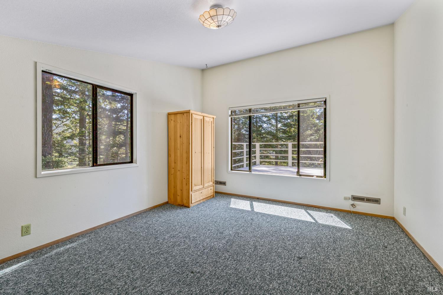 44691 Crestwood Drive Mendocino CA 95460