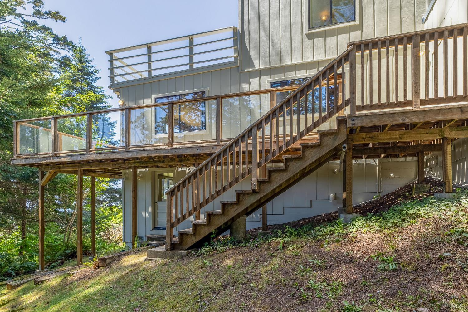 44691 Crestwood Drive Mendocino CA 95460