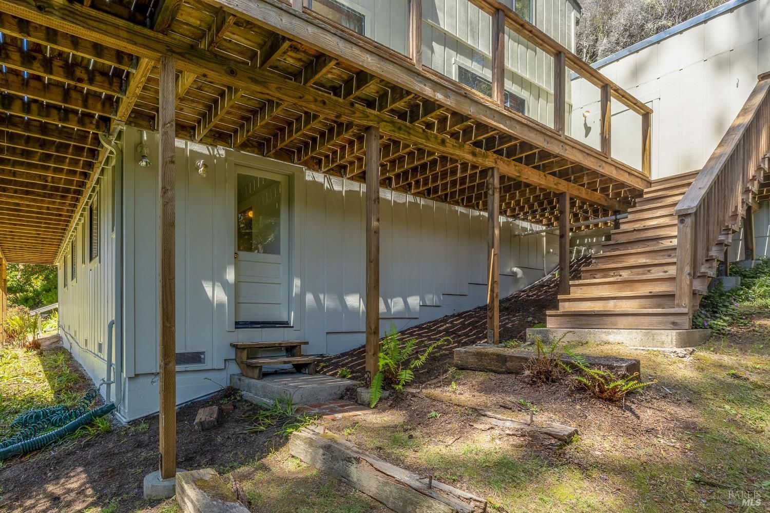 44691 Crestwood Drive Mendocino CA 95460