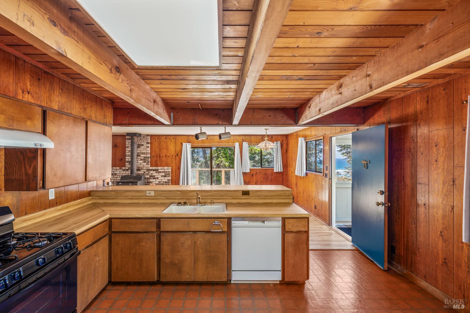 44691 Crestwood Drive Mendocino CA 95460