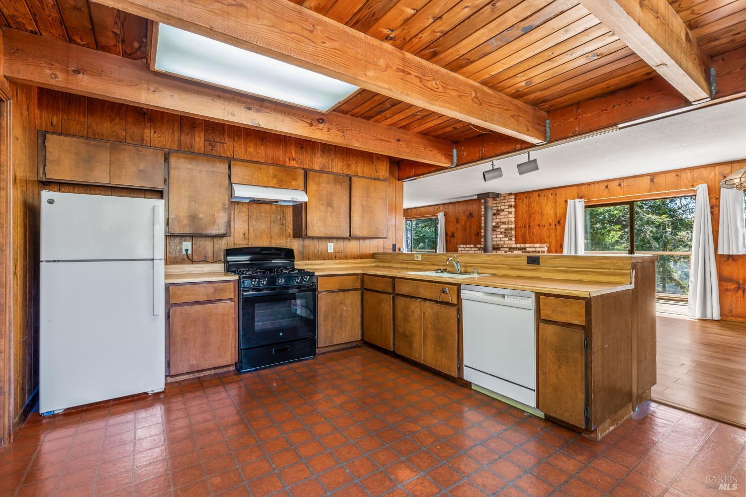 44691 Crestwood Drive Mendocino CA 95460