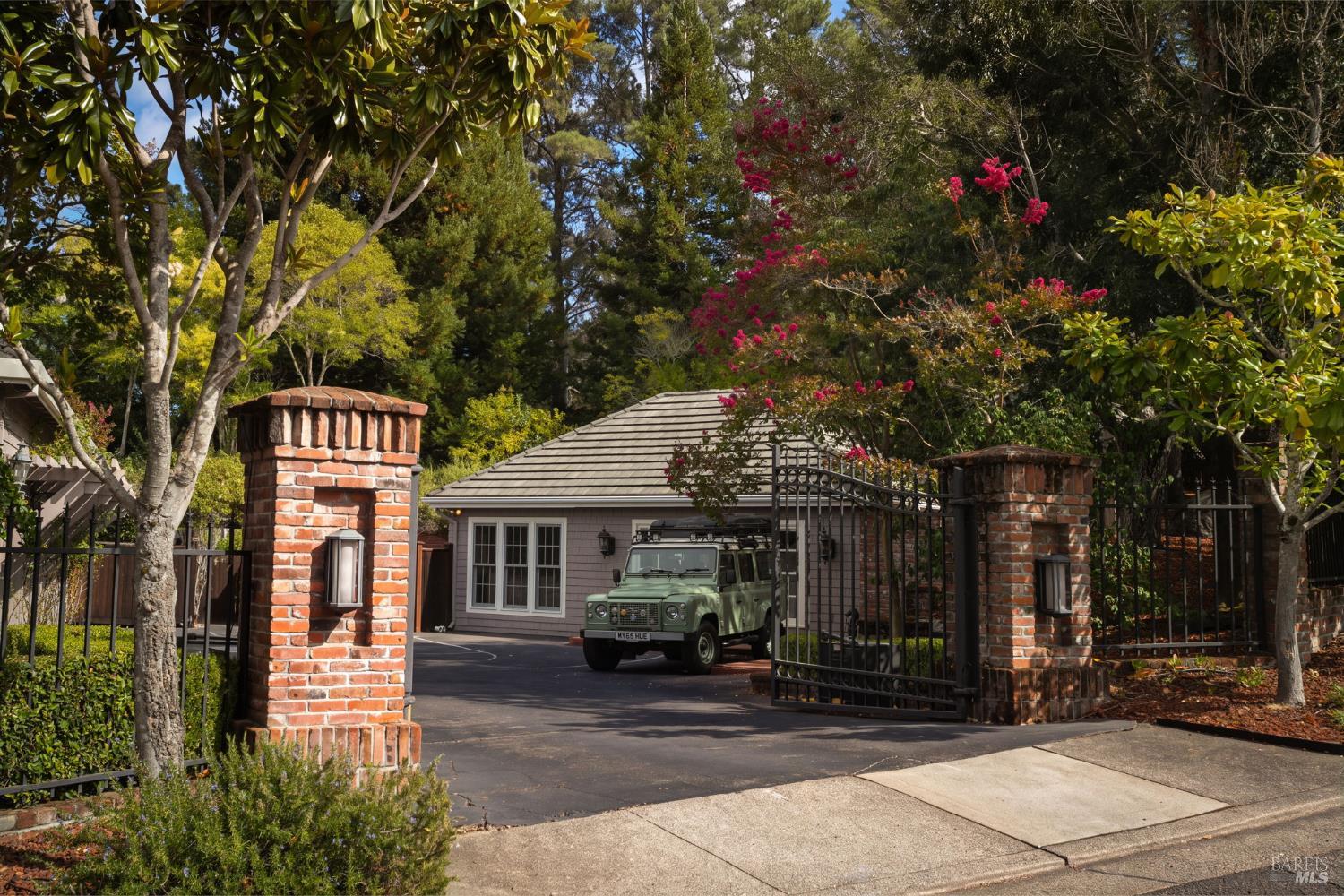 13 W Brooke Drive Novato CA 94947