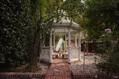 13 W Brooke Drive Novato CA 94947