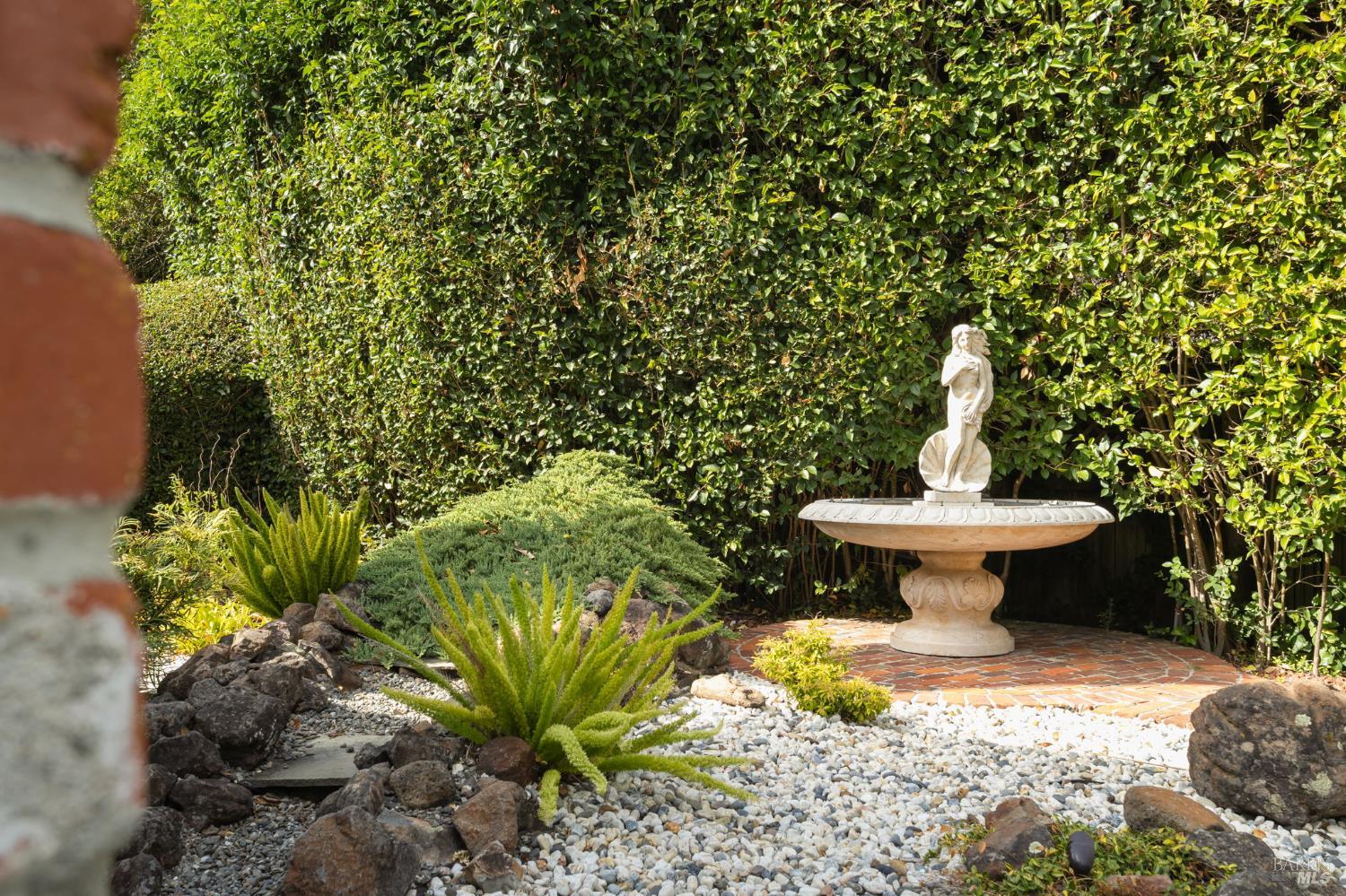 13 W Brooke Drive Novato CA 94947