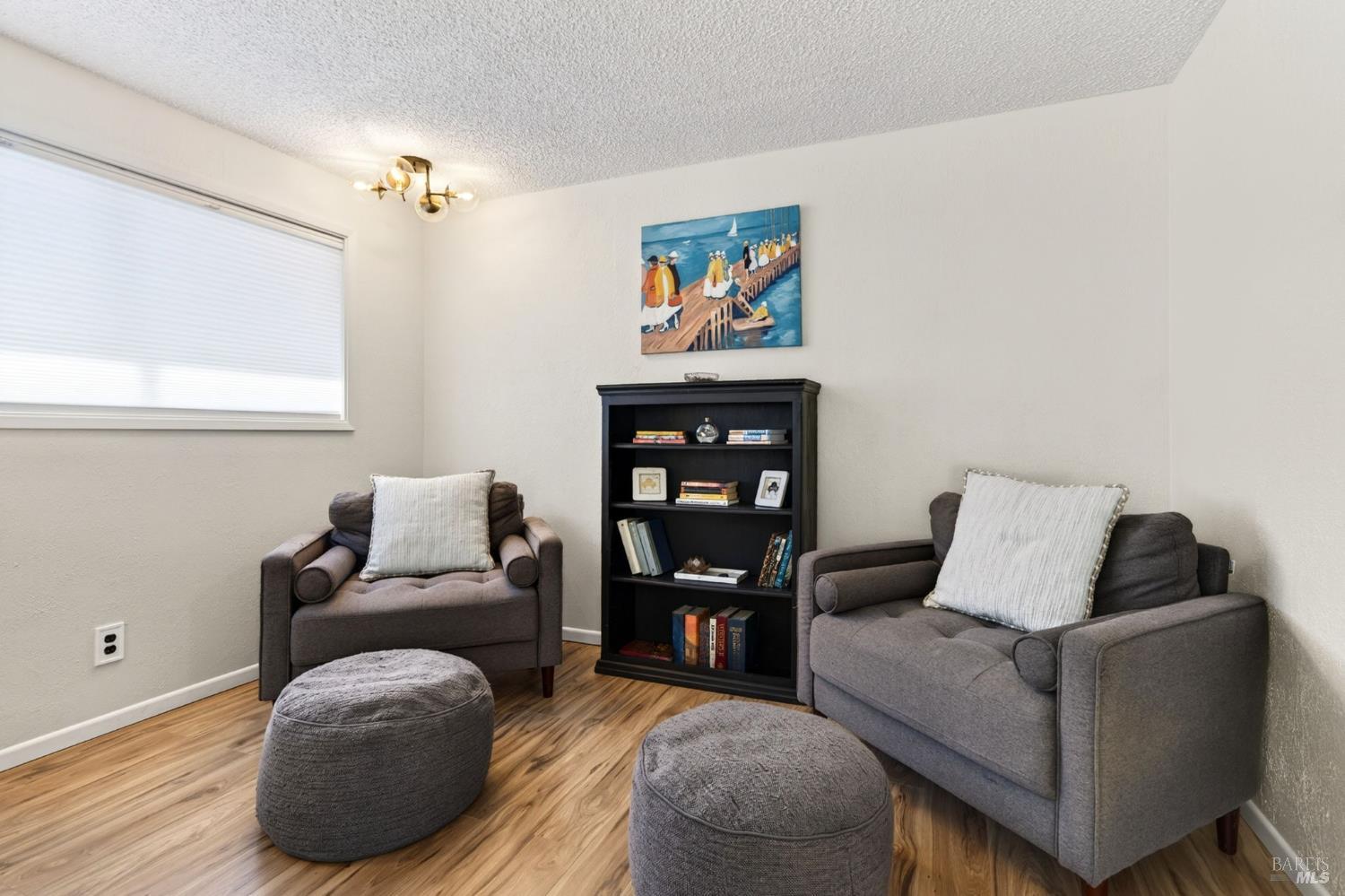 1898 Elm Street Ukiah CA 95482