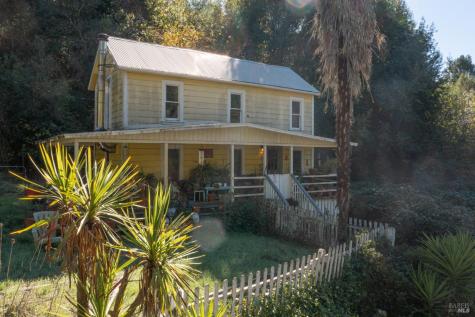 18990 Sweetwater Springs Road Guerneville CA 95446
