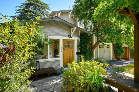 225 Dutton Avenue Sebastopol CA 95472
