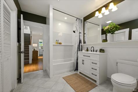 225 Dutton Avenue Sebastopol CA 95472