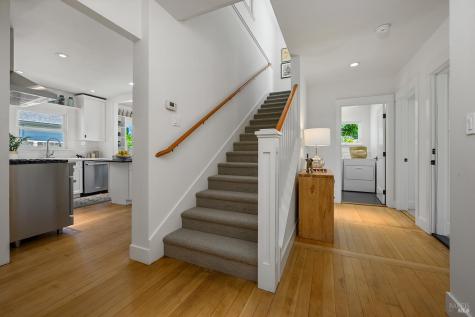 225 Dutton Avenue Sebastopol CA 95472