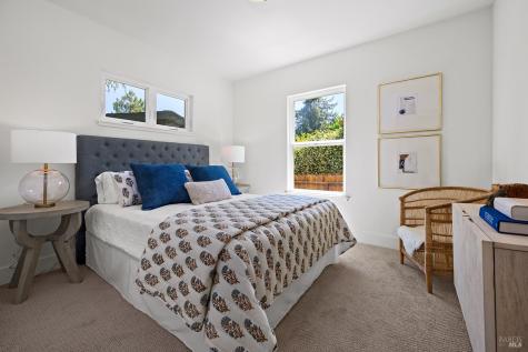 225 Dutton Avenue Sebastopol CA 95472