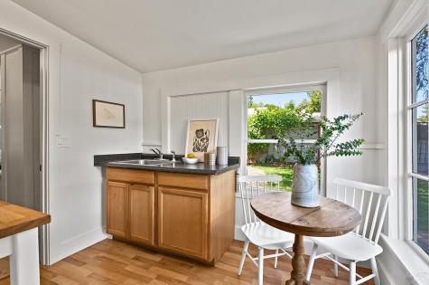 225 Dutton Avenue Sebastopol CA 95472