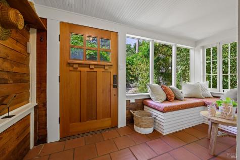 225 Dutton Avenue Sebastopol CA 95472
