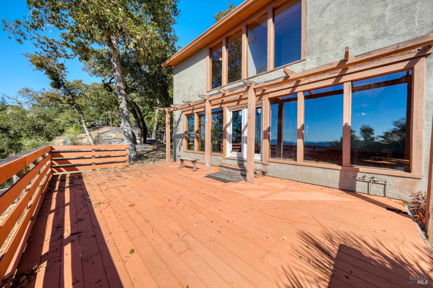 3531 Running Springs Road Ukiah CA 95482
