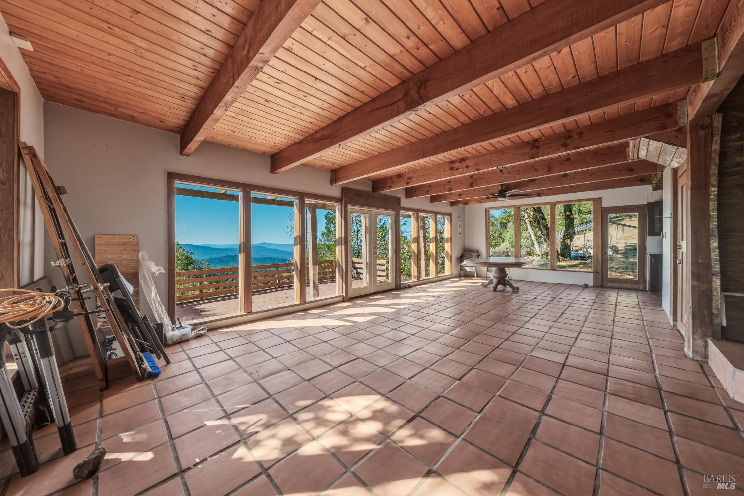 3531 Running Springs Road Ukiah CA 95482