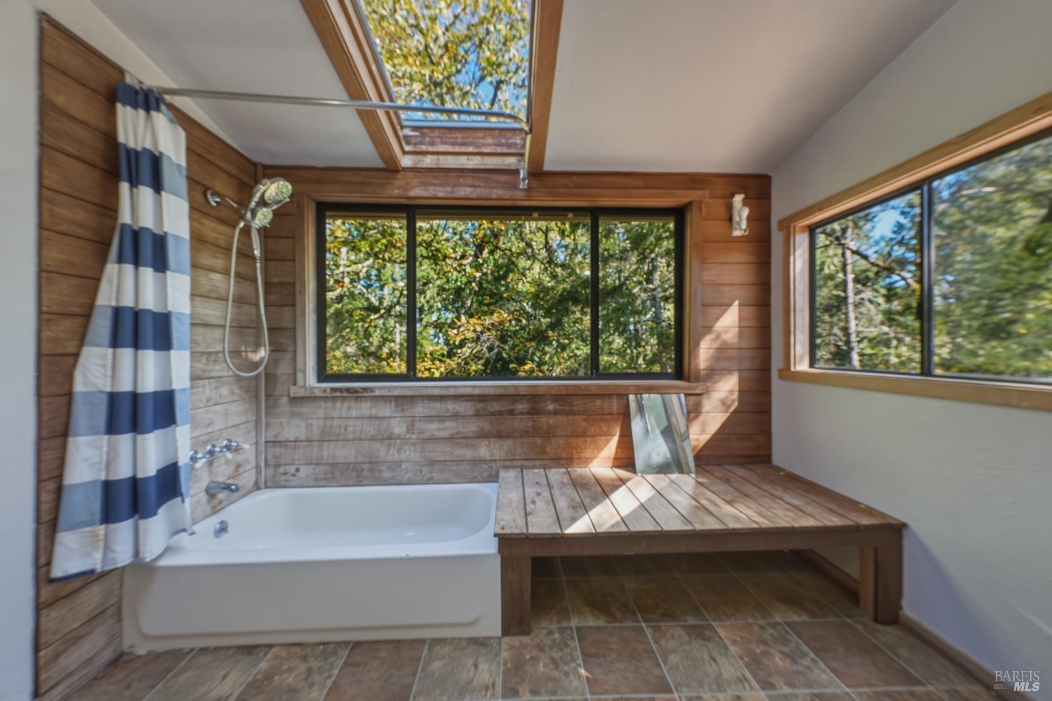 3531 Running Springs Road Ukiah CA 95482