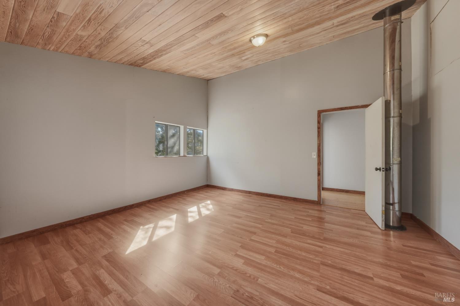 3531 Running Springs Road Ukiah CA 95482
