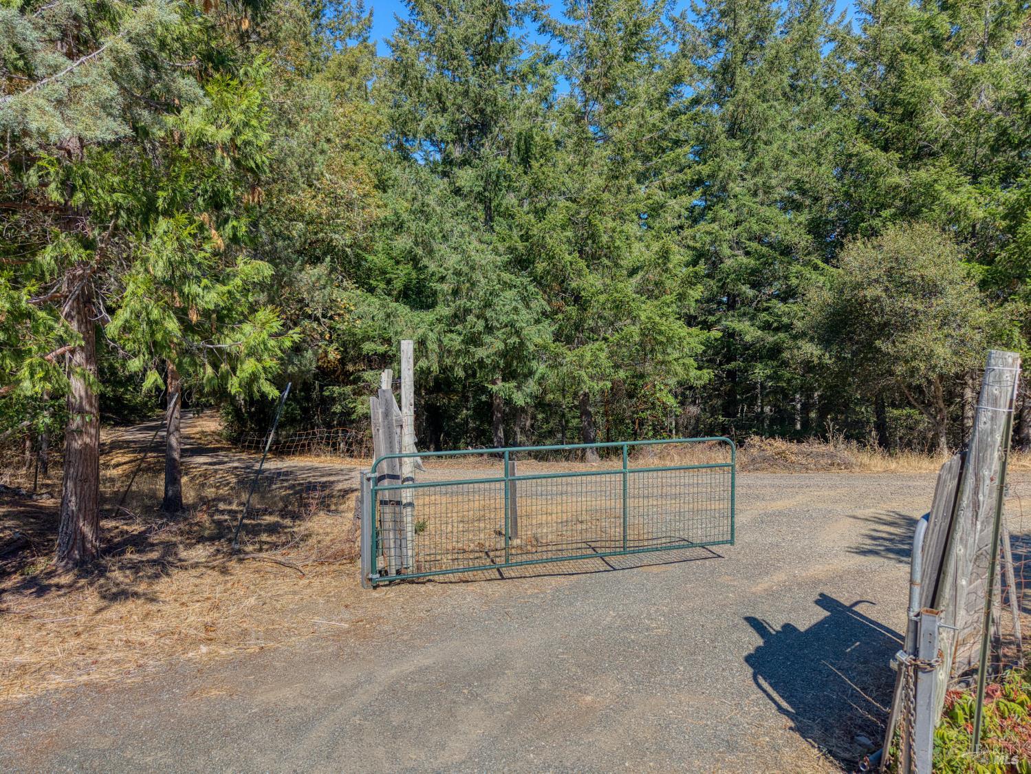 3531 Running Springs Road Ukiah CA 95482
