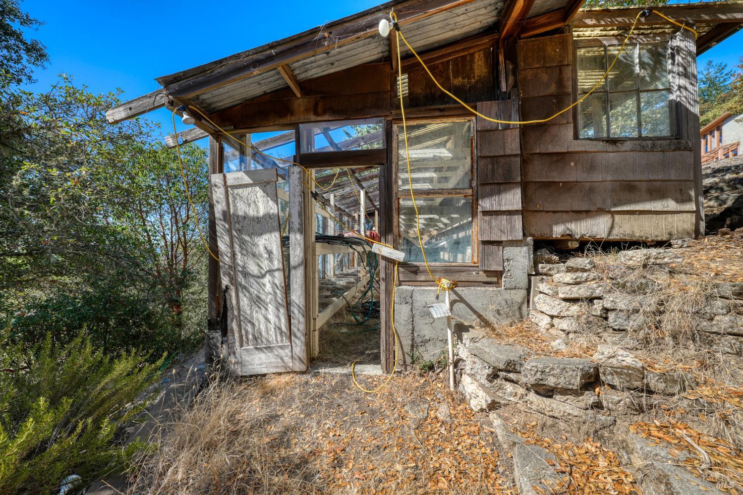 3531 Running Springs Road Ukiah CA 95482