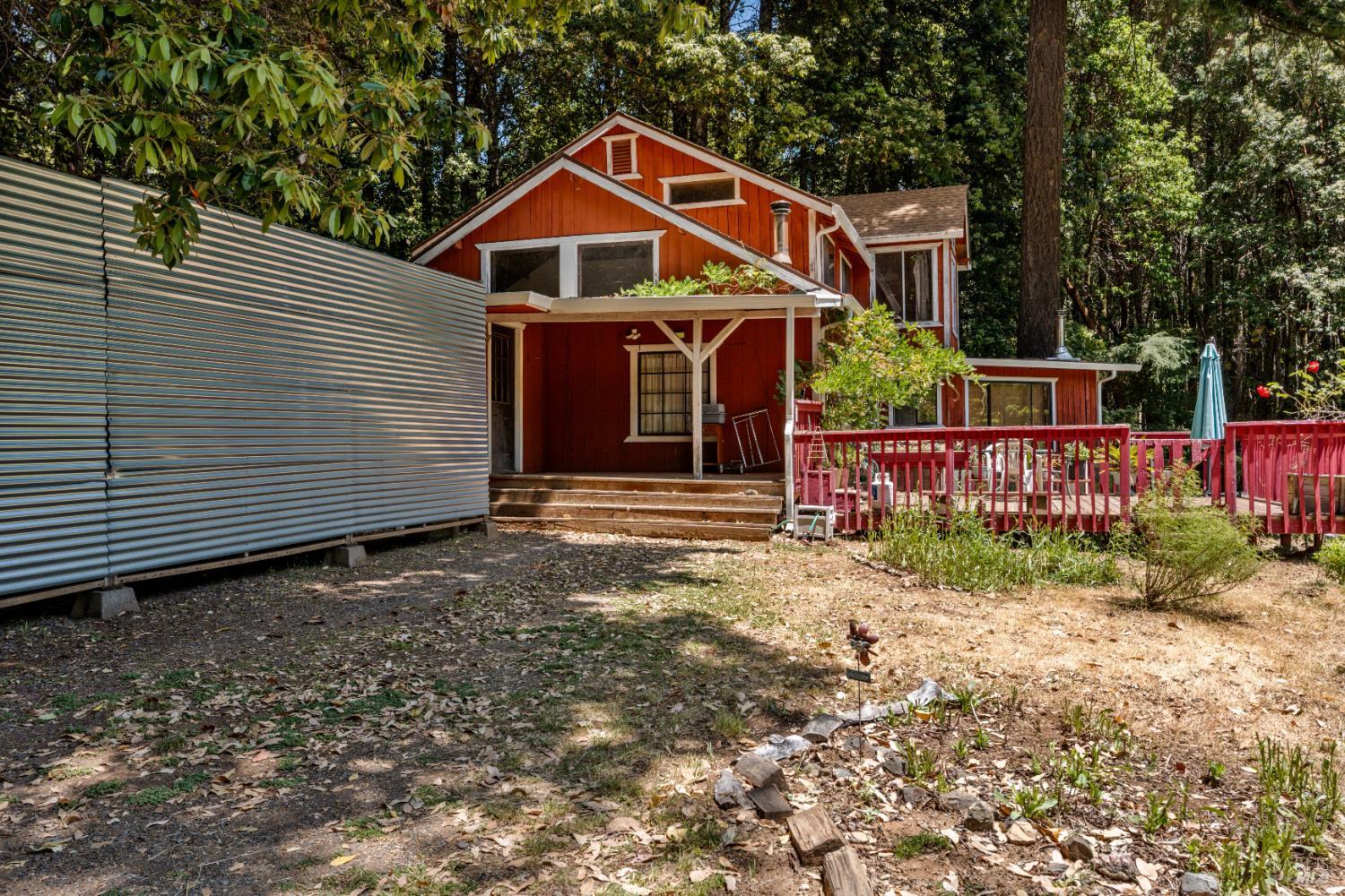 28855 Timberline Road Willits CA 95490