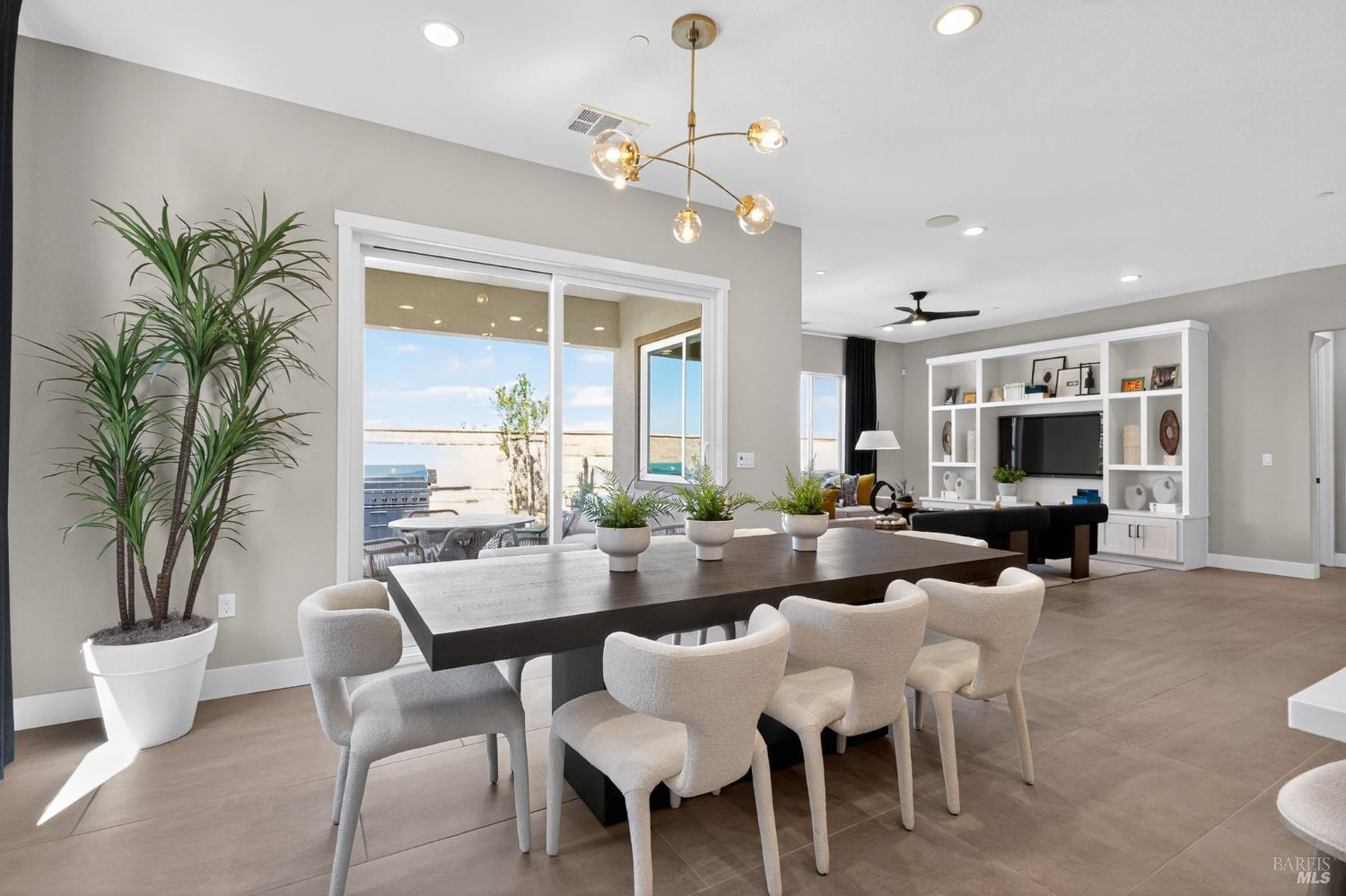 702 Avonelle Street Oakley CA 94561