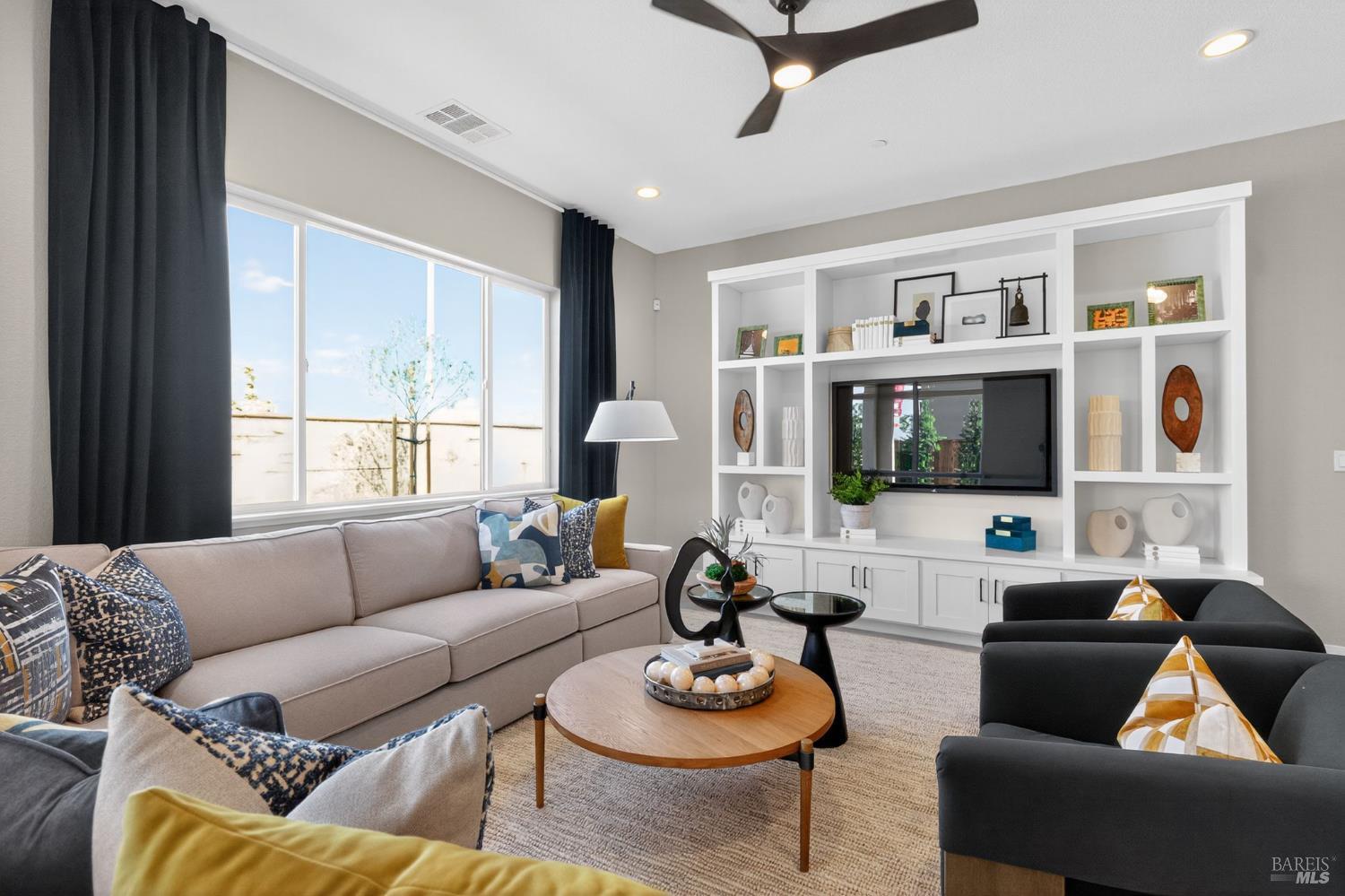 702 Avonelle Street Oakley CA 94561