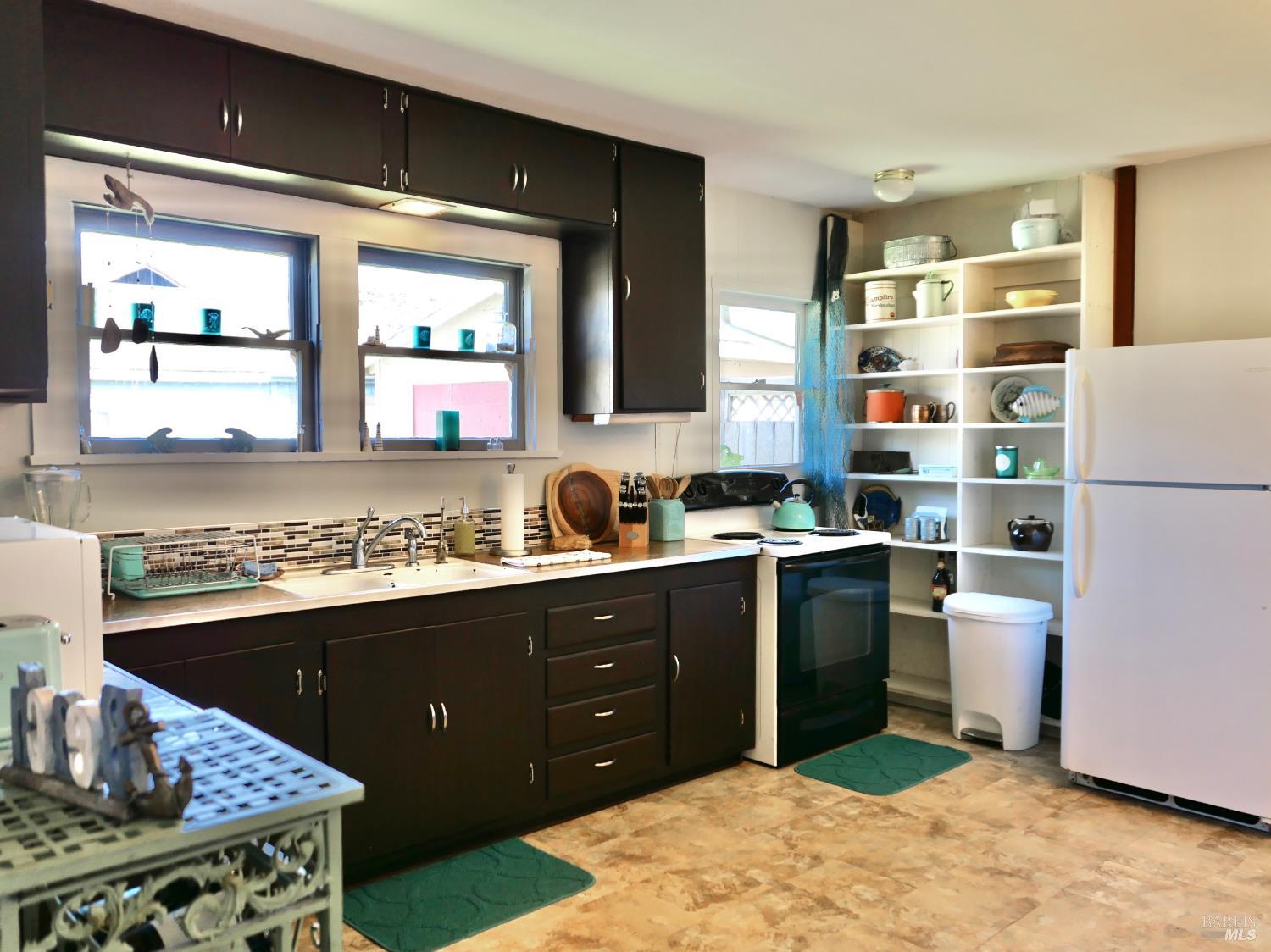 730 E Chestnut Street Fort Bragg CA 95437