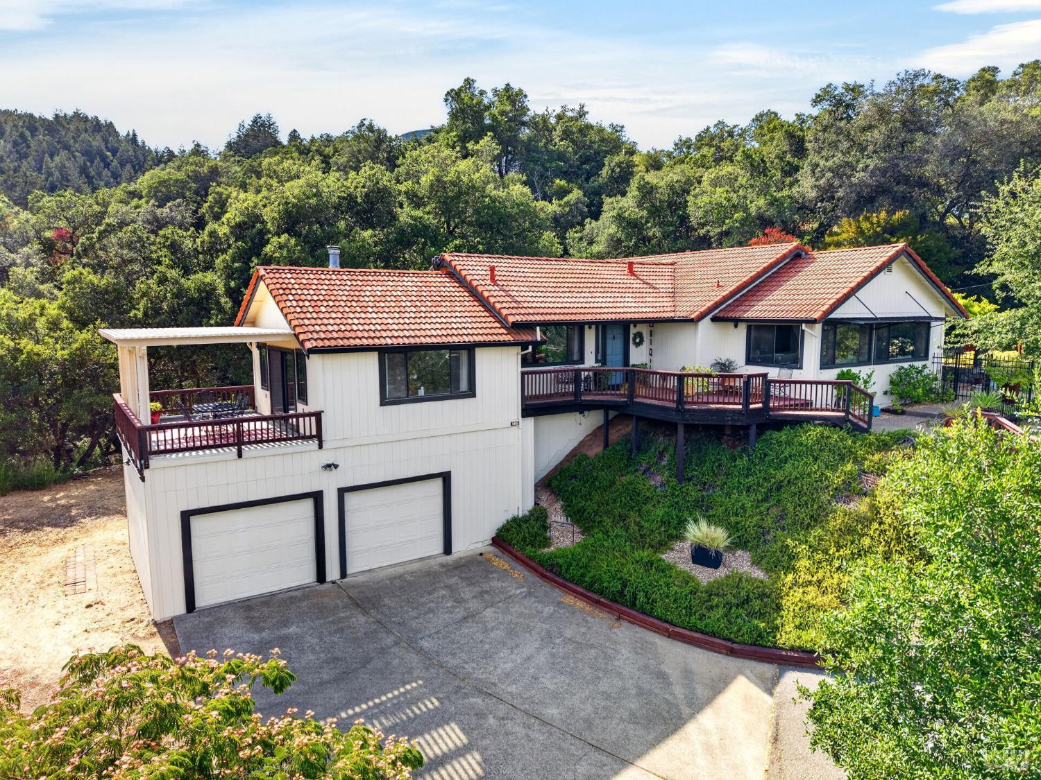 275 Kerry Lane Cloverdale CA 95425