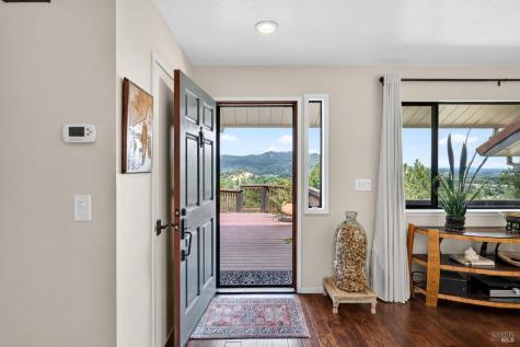 275 Kerry Lane Cloverdale CA 95425