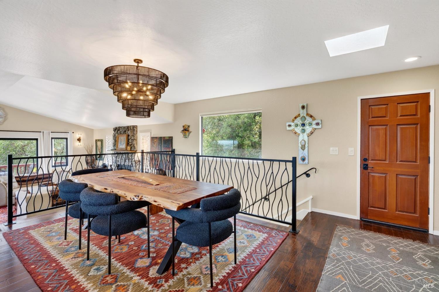 275 Kerry Lane Cloverdale CA 95425