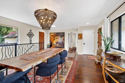 275 Kerry Lane Cloverdale CA 95425