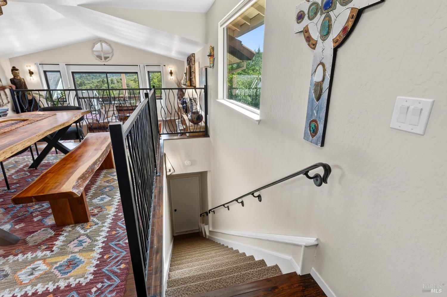 275 Kerry Lane Cloverdale CA 95425