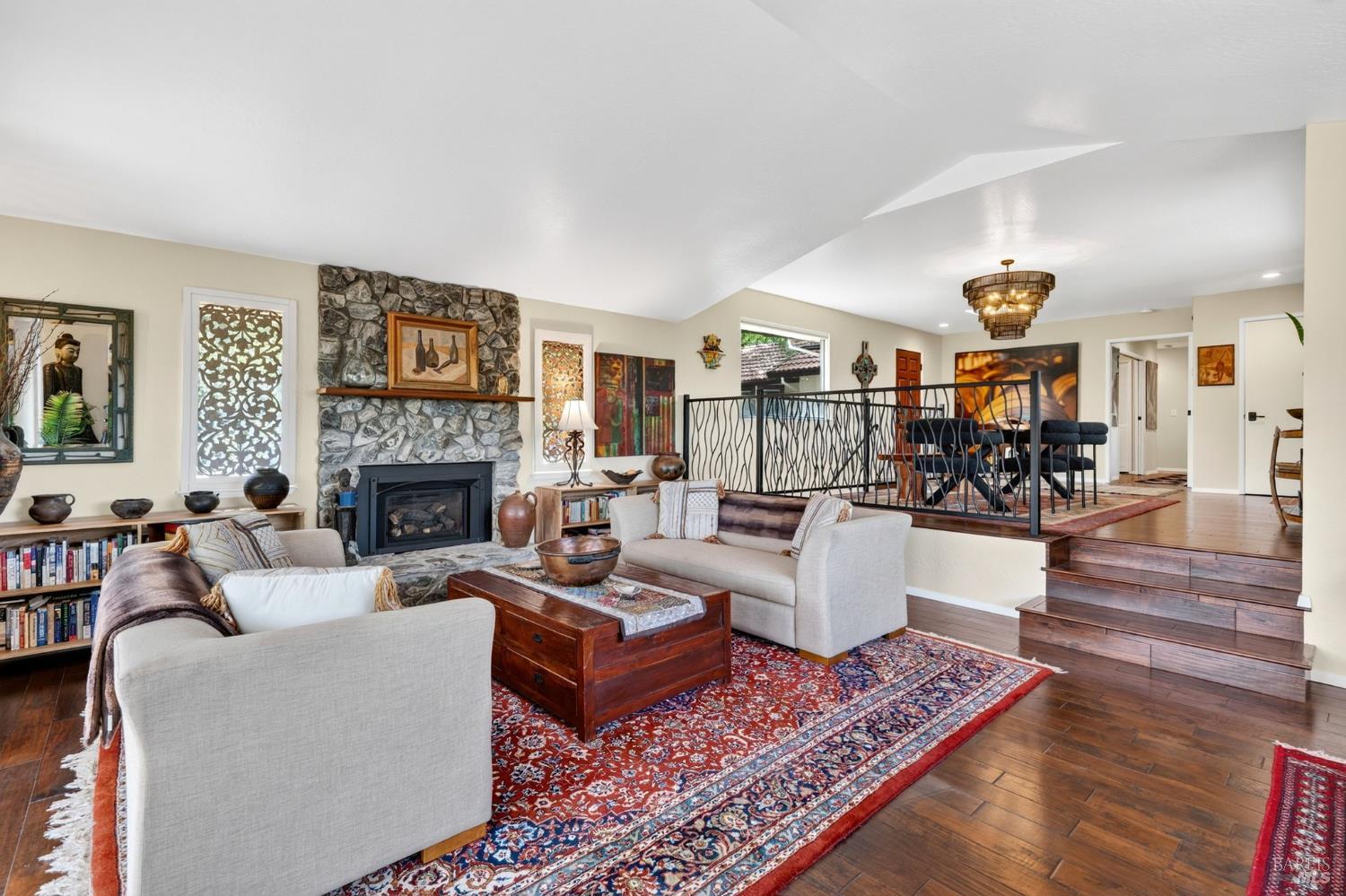 275 Kerry Lane Cloverdale CA 95425