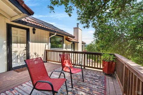 275 Kerry Lane Cloverdale CA 95425