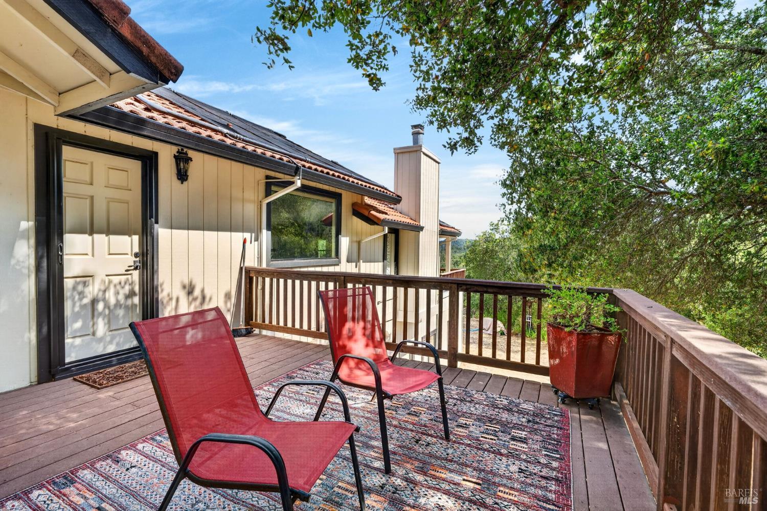 275 Kerry Lane Cloverdale CA 95425