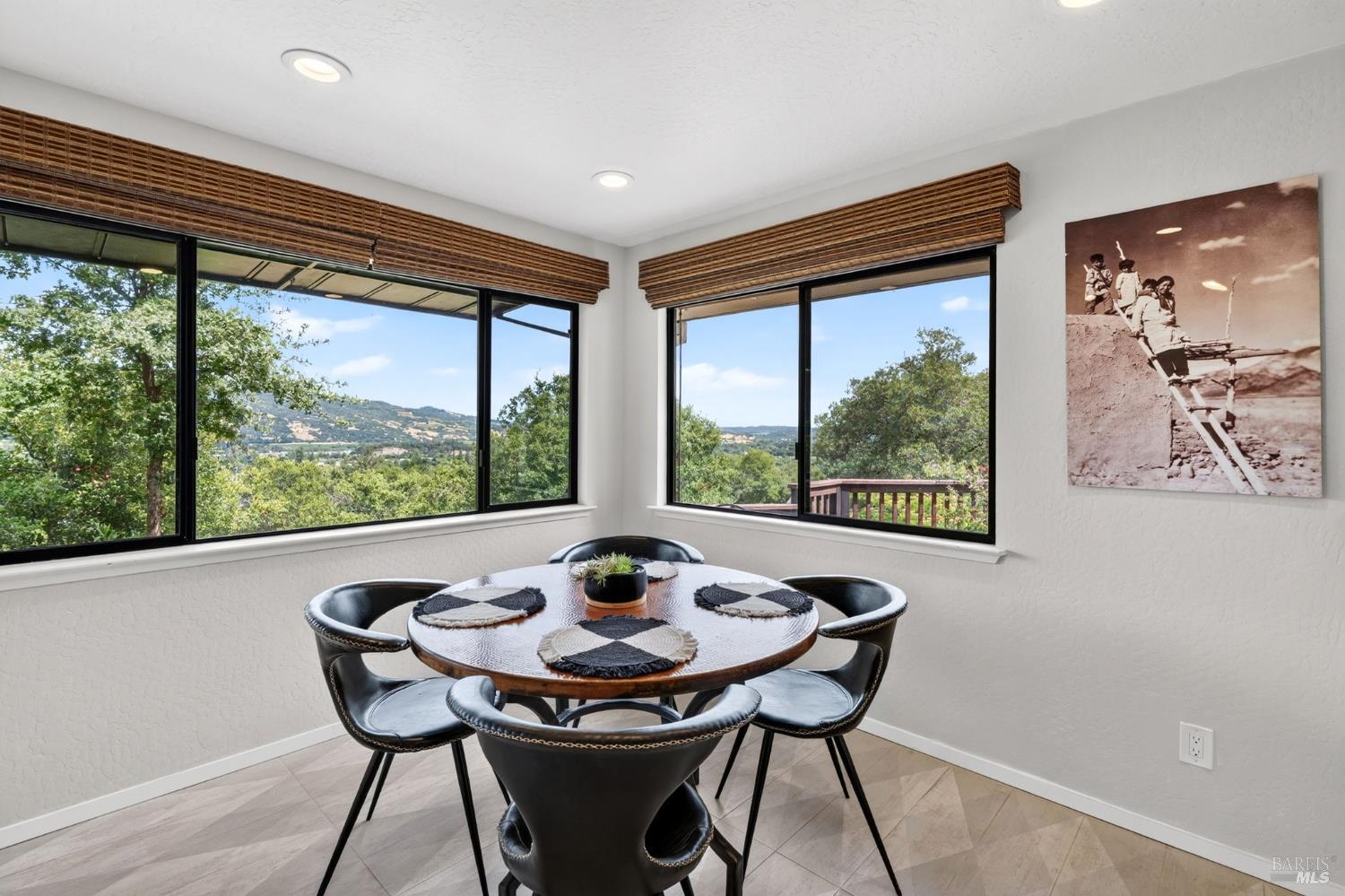 275 Kerry Lane Cloverdale CA 95425