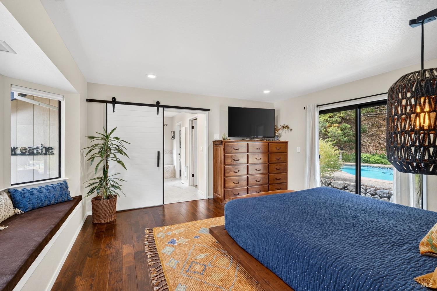 275 Kerry Lane Cloverdale CA 95425
