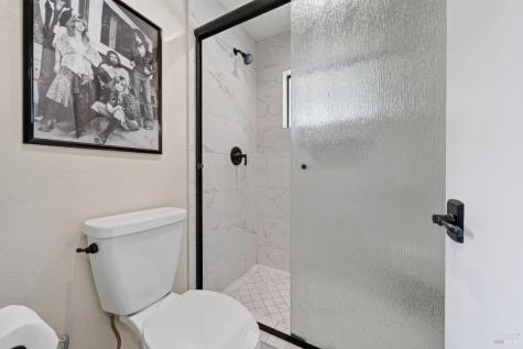 275 Kerry Lane Cloverdale CA 95425