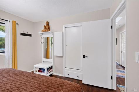 275 Kerry Lane Cloverdale CA 95425