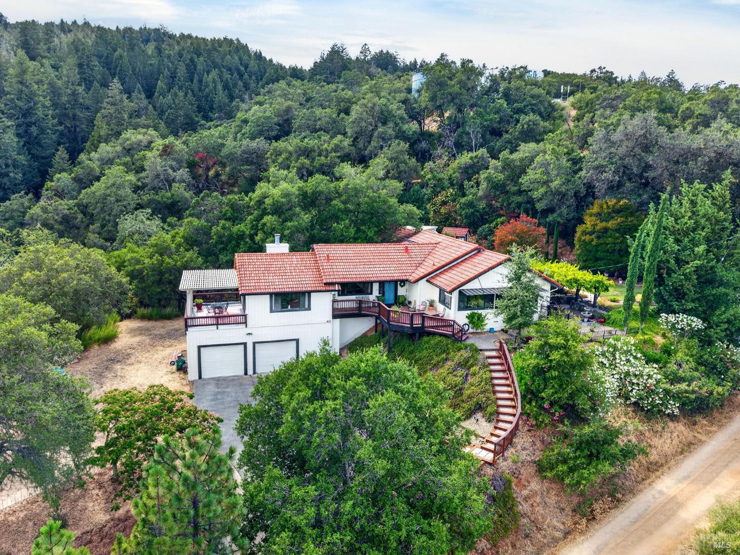 275 Kerry Lane Cloverdale CA 95425