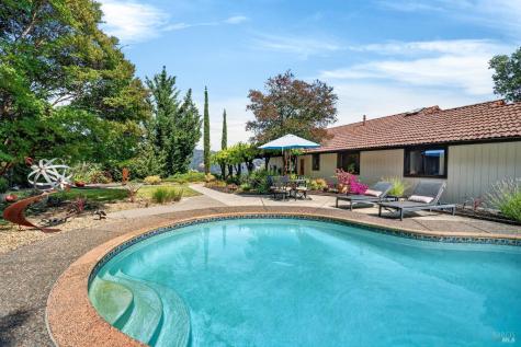 275 Kerry Lane Cloverdale CA 95425
