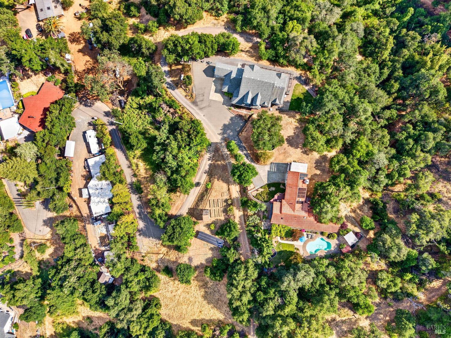275 Kerry Lane Cloverdale CA 95425