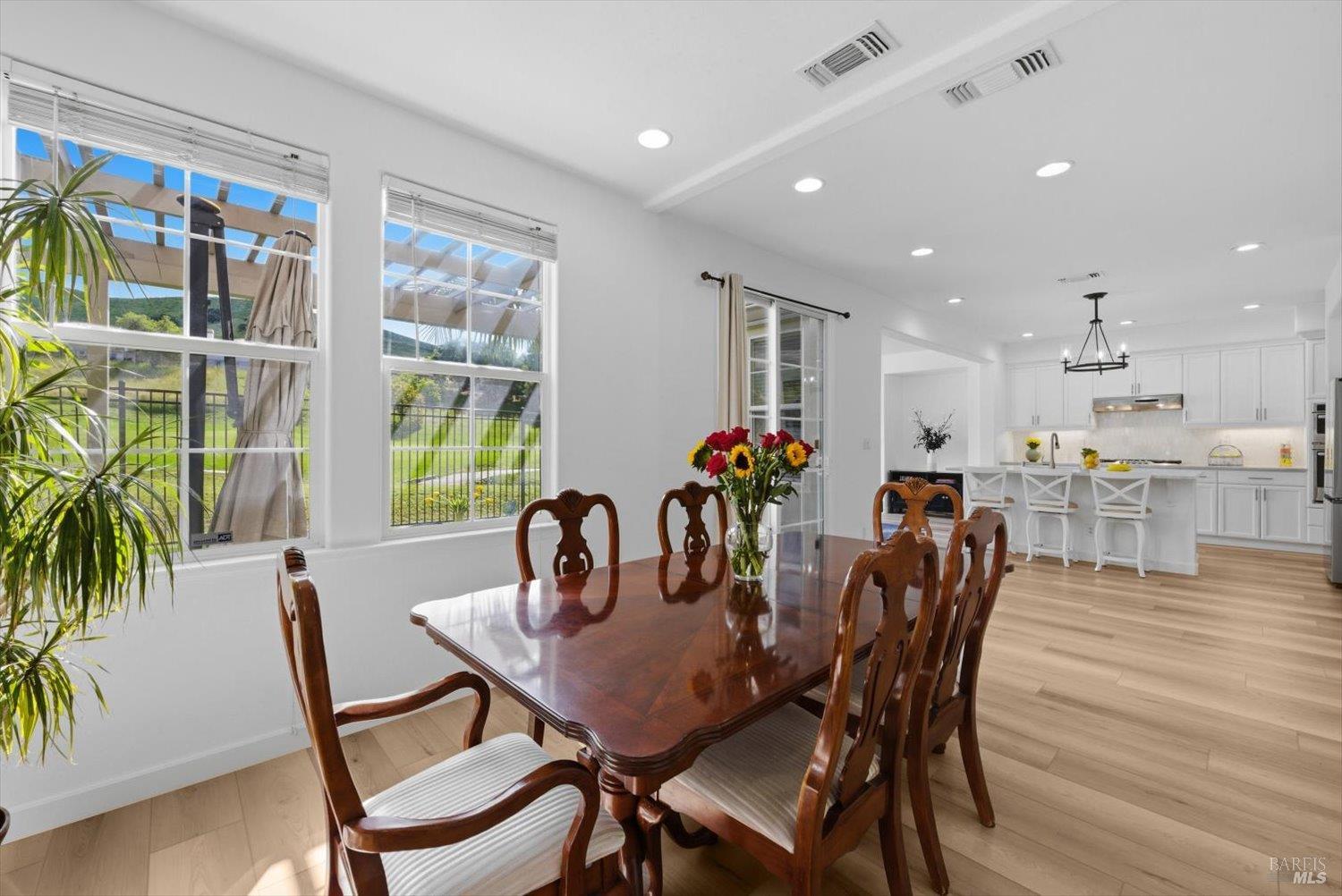 4142 Sheffield Way Vallejo CA 94591