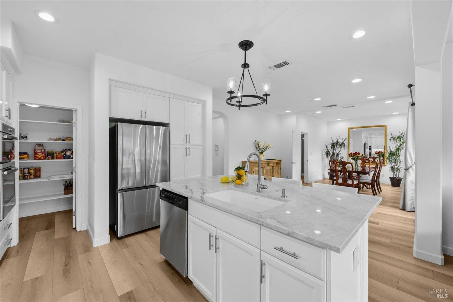 4142 Sheffield Way Vallejo CA 94591