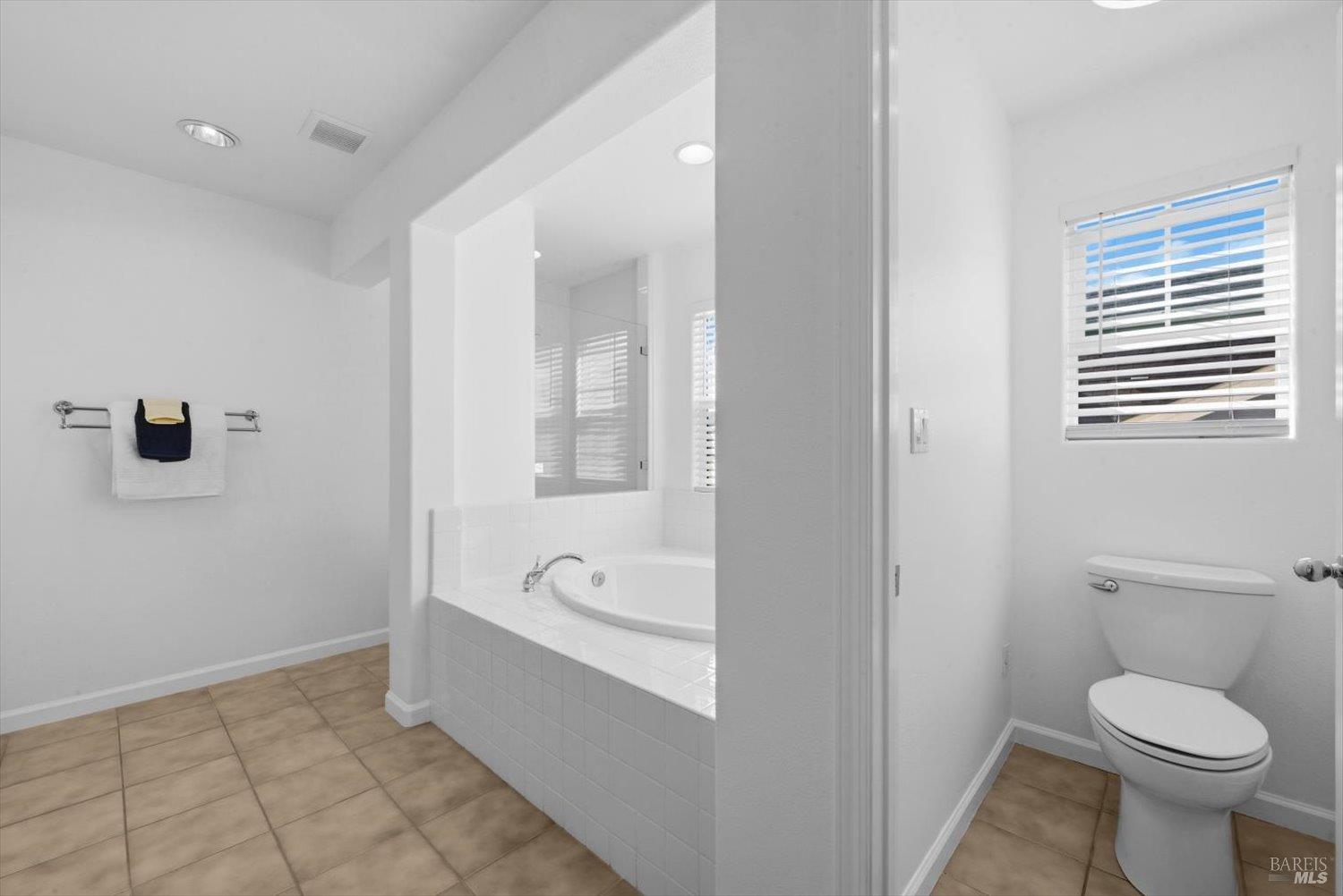 4142 Sheffield Way Vallejo CA 94591