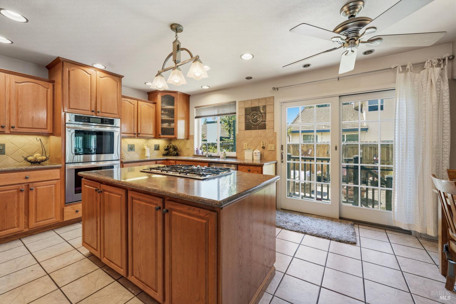 1169 Notre Dame Circle Vacaville CA 95687