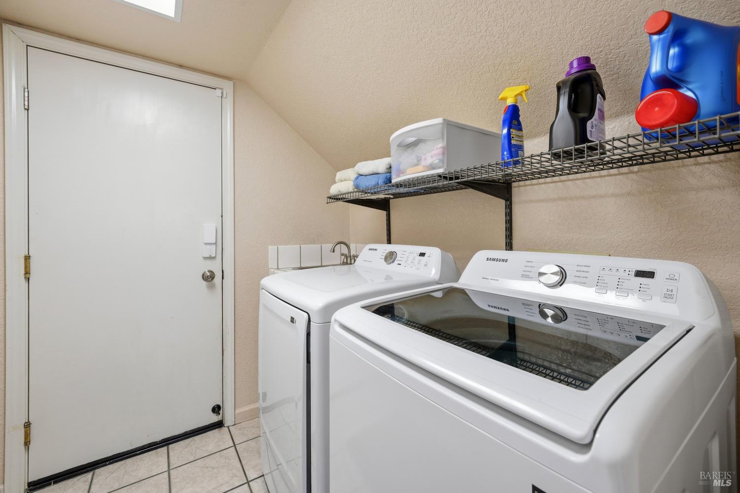 1169 Notre Dame Circle Vacaville CA 95687