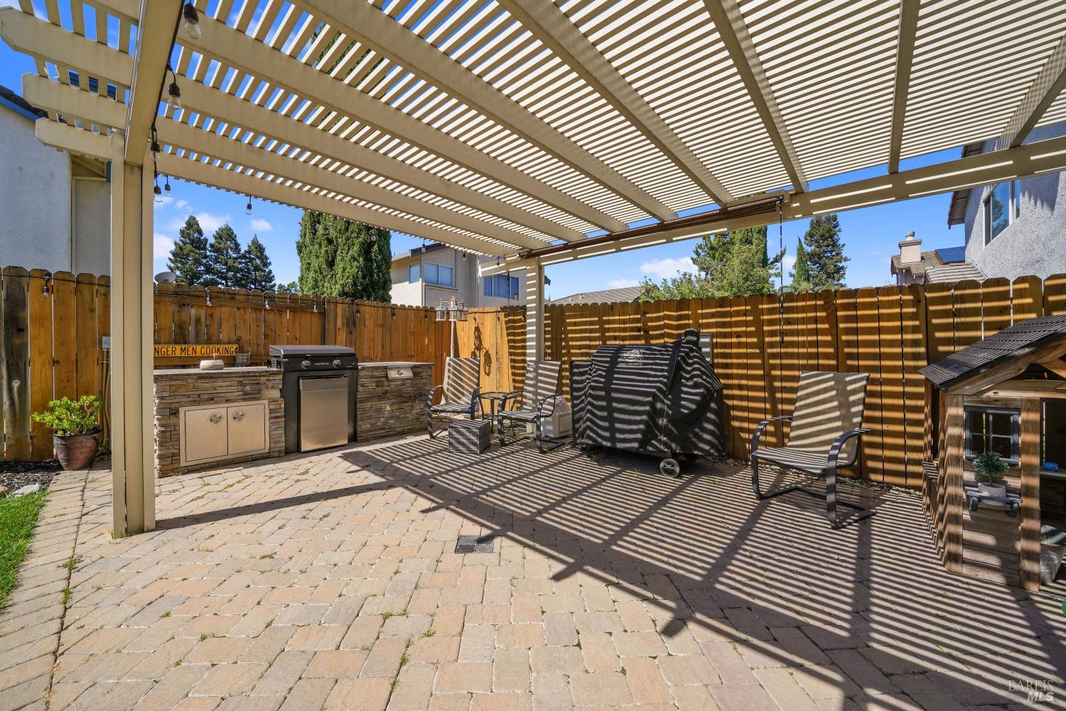 1169 Notre Dame Circle Vacaville CA 95687