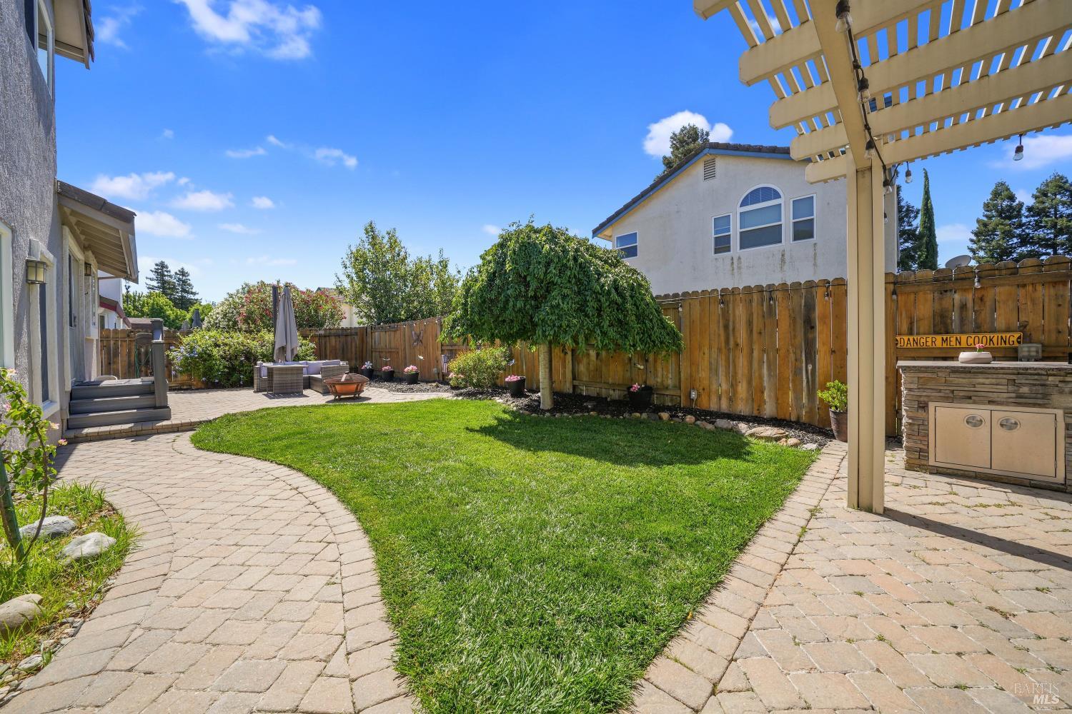 1169 Notre Dame Circle Vacaville CA 95687