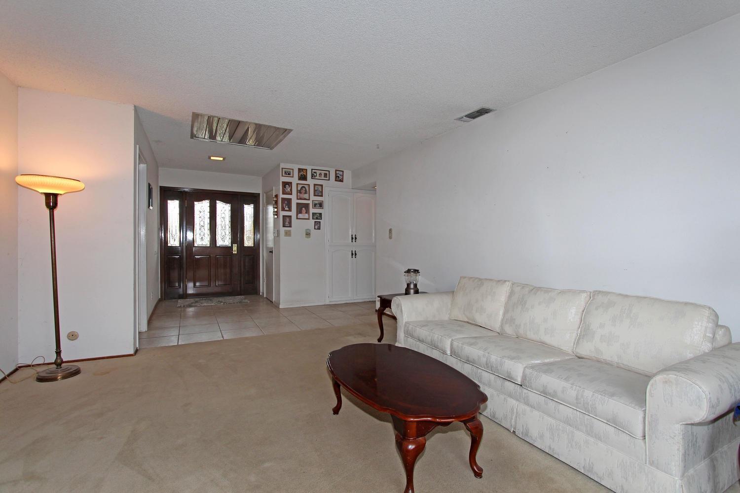 5005 Beaver Court Sacramento CA 95842