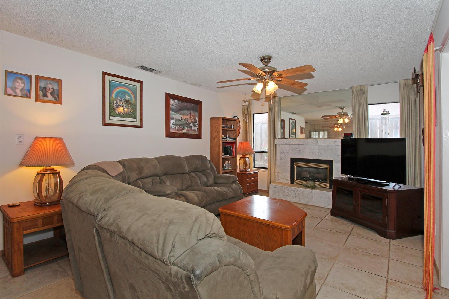5005 Beaver Court Sacramento CA 95842